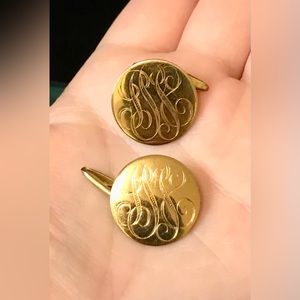 Vintage Engraved Gold Tone Disc Cuff Links